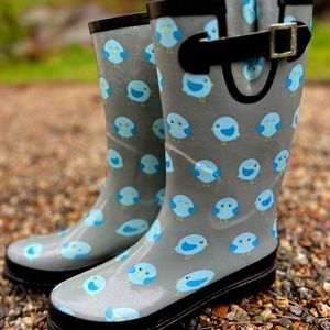 Chooka Tall Pull-on Rainboots- Cheery Fun Birdie Pattern